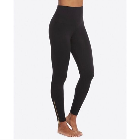 SPANX Pants - Spanx Look At Me Now Seamless Side Zip Leggings.